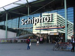 amsterdam_schiphol_airport_41121_m